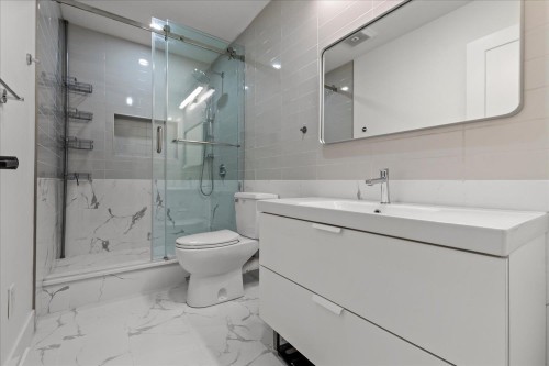 8542 Mccutcheon Avenue, Chilliwack, BC 