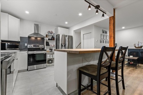 8542 Mccutcheon Avenue, Chilliwack, BC 