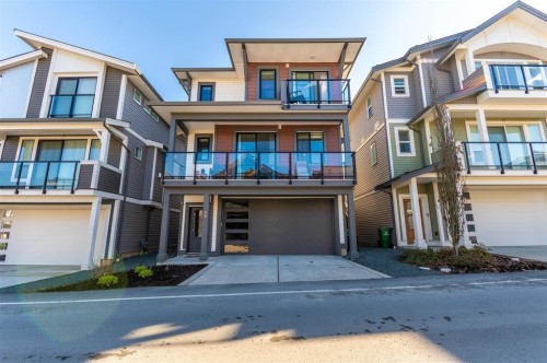 50-47042 Macfarlane Place  Chilliwack, BC V2R 0P3