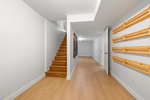 8379 Chelmsford Place, Chilliwack, BC 