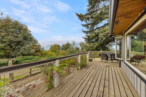 8379 Chelmsford Place, Chilliwack, BC 