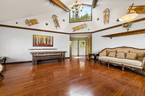 8379 Chelmsford Place, Chilliwack, BC 