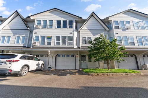 27-45286 Watson Road  Chilliwack, BC V2R 3J4
