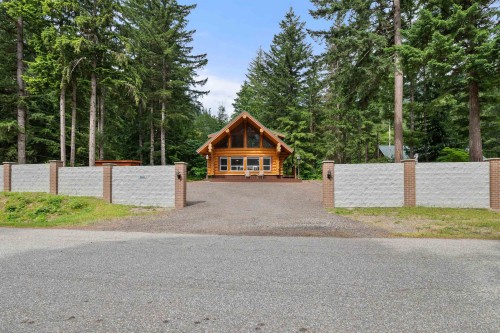26441 Reynolds Road  Hope, BC V0X 1L3