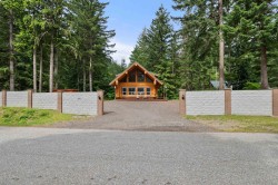 26441 Reynolds Road Hope, BC V0X 1L3