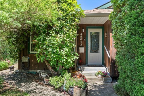 46033 Fifth Avenue  Chilliwack, BC V2P 1M6