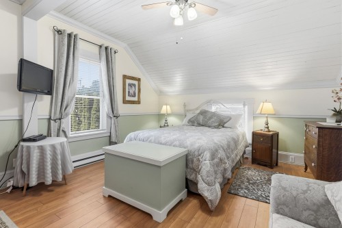 1075 3Rd Avenue, Hope, BC 
