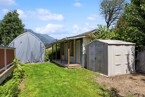 1075 3Rd Avenue, Hope, BC 
