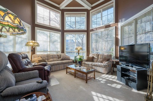 5877 Garrison Boulevard, Chilliwack, BC 