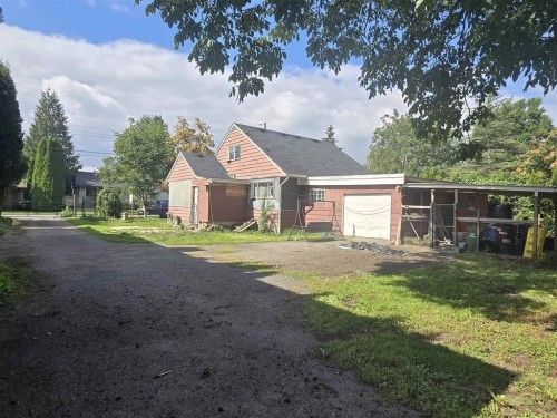 9756 Sidney Street  Chilliwack, BC V2P 4G6