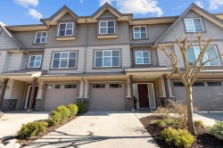 18-45085 Wolfe Road Chilliwack, BC V2P 0C5