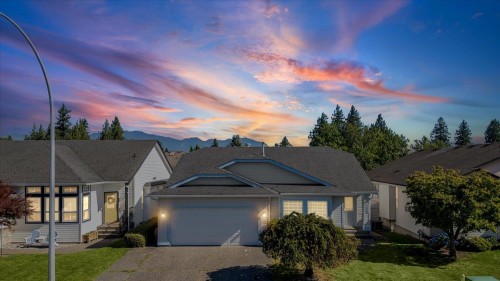 44669 Monte Vista Drive  Chilliwack, BC V2R 3K5