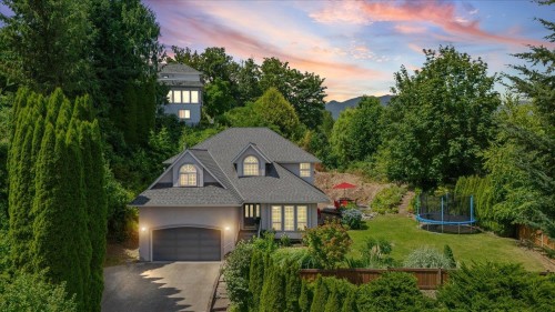 8767 Freeland Place  Chilliwack, BC V2R 3J1