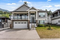 15-8295 Nixon Road Chilliwack, BC V4Z 0C8