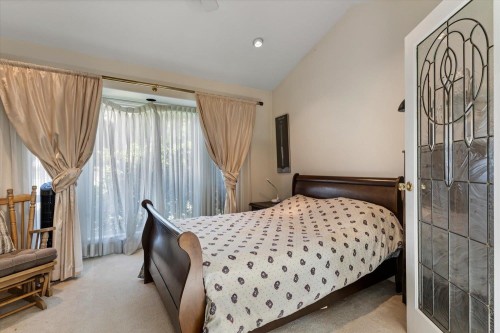21313 Lakeview Crescent, Hope, BC 