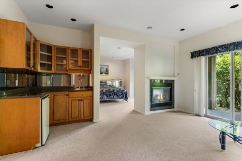 21313 Lakeview Crescent, Hope, BC 