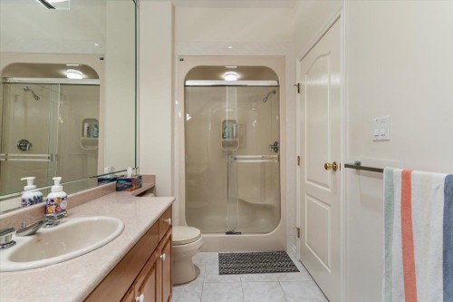 21313 Lakeview Crescent, Hope, BC 