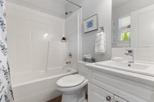 5949 Sappers Way, Chilliwack, BC 