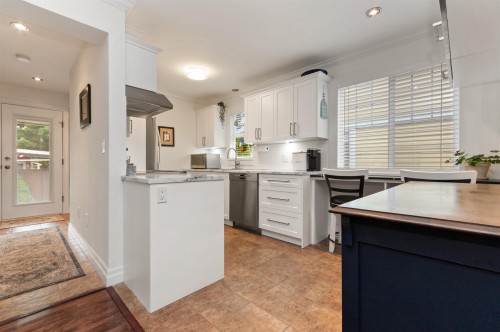 5949 Sappers Way, Chilliwack, BC 