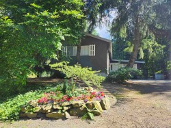 10821 Popkum Road NRosedale, BC V0X 1X1