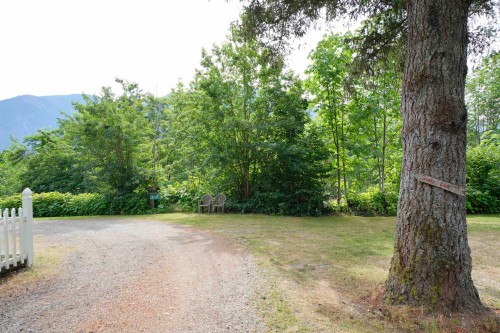 2-30860 Trans Canada Highway, Yale, BC 