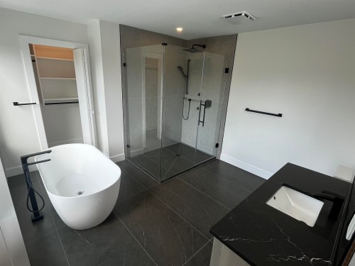 8447 Forest Gate Drive, Chilliwack, BC 