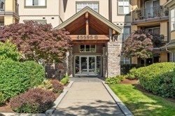 109B-45595 Tamihi Way Chilliwack, BC V2R 0G3