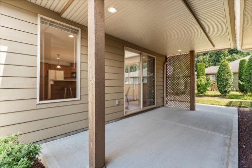 194-46000 Thomas Road, Chilliwack, BC - Outdoor With Exterior