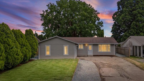 8900 Charles Street  Chilliwack, BC V2P 7H8