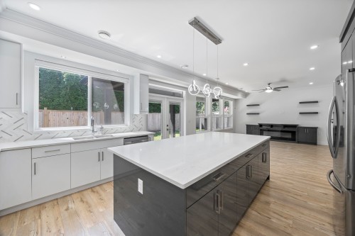 860 Willow Place, Harrison Hot Springs, BC 