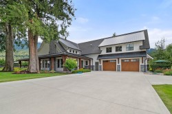 9586 Mcmillan Road  Rosedale, BC V0X 1X2