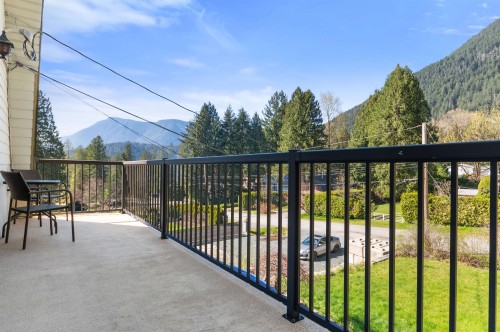 66662 Summer Road, Hope, BC 