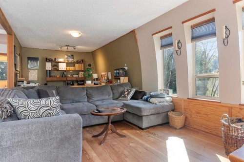 66662 Summer Road, Hope, BC 