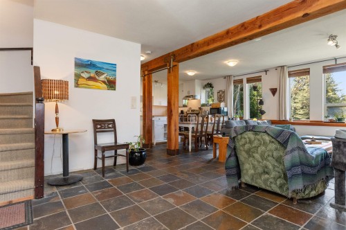 66662 Summer Road, Hope, BC 