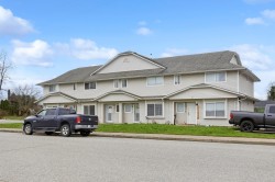 1,2,3,4-9145 Charles Street Chilliwack, BC V2P 7Y6