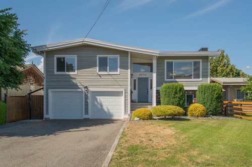 45793 Lewis Avenue  Chilliwack, BC V2P 3C3