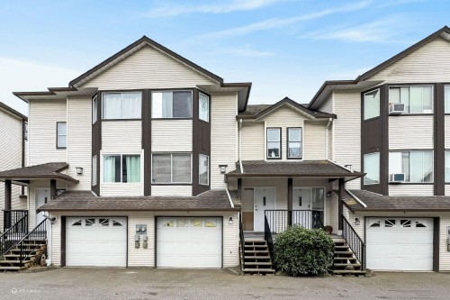27-45740 Thomas Road, Chilliwack, BC - Outdoor With Facade