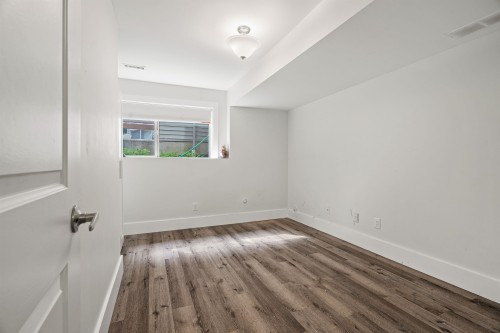 2-46248 Kermode Crescent, Chilliwack, BC - Indoor Photo Showing Other Room