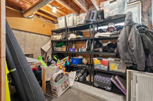 2-46248 Kermode Crescent, Chilliwack, BC - Indoor With Storage