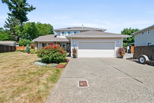 6755 Henry Street, Chilliwack, BC - Outdoor