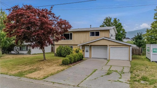 9324 James Street  Chilliwack, BC V2P 6G9