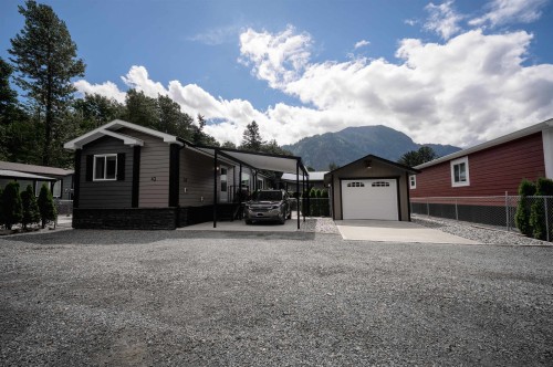 43-59060 Lougheed Highway, Agassiz, BC 