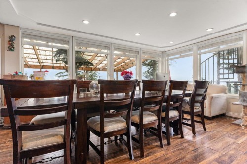 3429 Lougheed Highway, Agassiz, BC - Indoor Photo Showing Dining Room