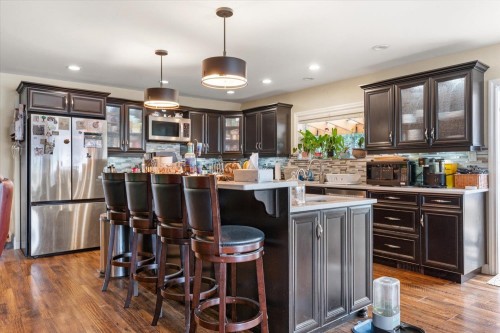 3429 Lougheed Highway, Agassiz, BC - Indoor Photo Showing Kitchen With Upgraded Kitchen