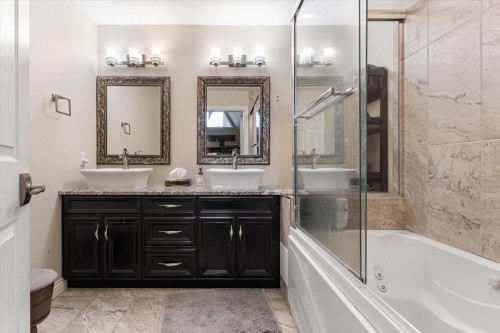 3429 Lougheed Highway, Agassiz, BC - Indoor Photo Showing Bathroom