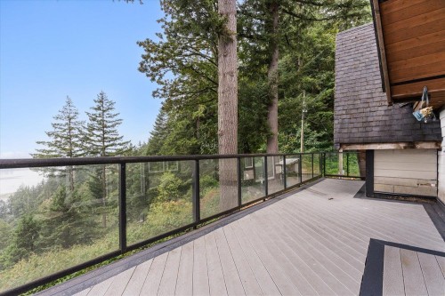 3429 Lougheed Highway, Agassiz, BC - Outdoor With Exterior