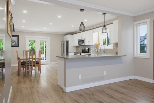 8432 Piper Crescent, Chilliwack, BC 