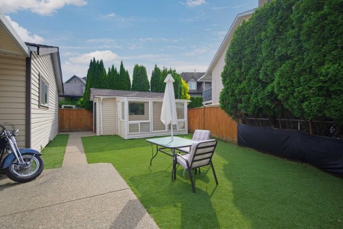 8432 Piper Crescent, Chilliwack, BC 