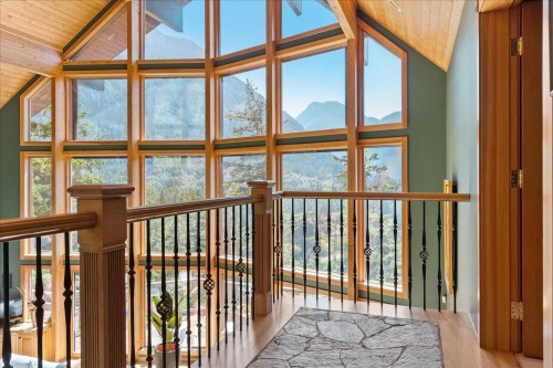 21377 Thacker Mtn Road, Hope, BC - Indoor Photo Showing Other Room