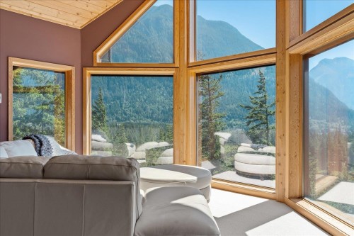 21377 Thacker Mtn Road, Hope, BC - Indoor